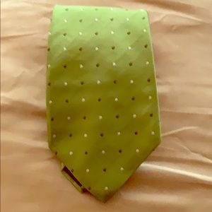 Men’s Banana Republic polka dot silk tie